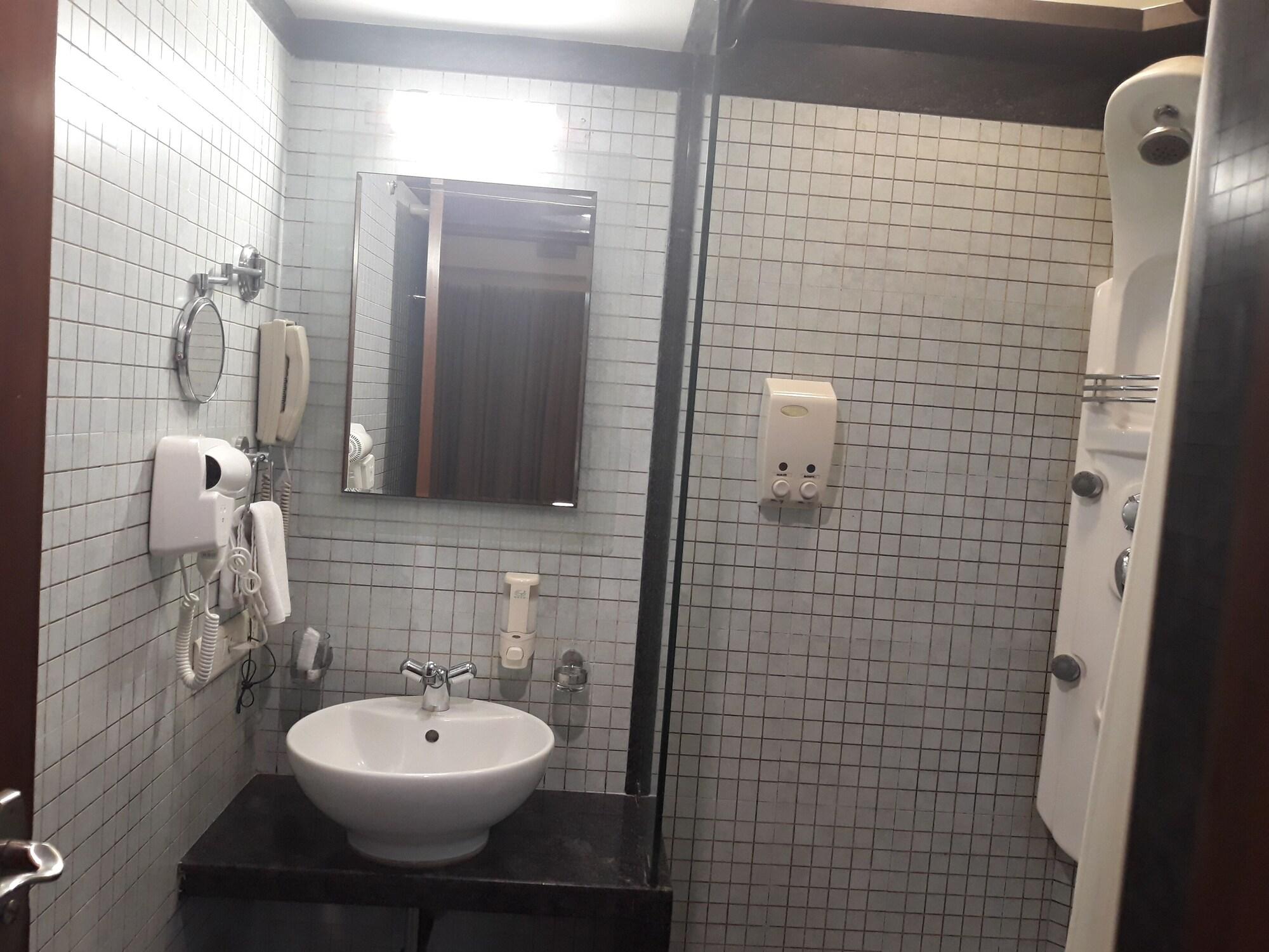 Fabhotel Shubhangan - Nr Bandra Bombay Extérieur photo